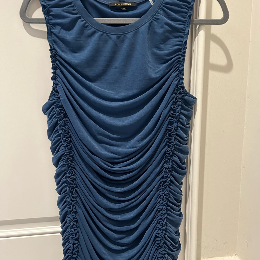 Sleeveless Top - Picture 6 of 11